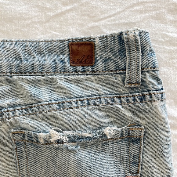 AE favorite boyfriend vintage jeans 100% cotton! - Picture 6 of 6